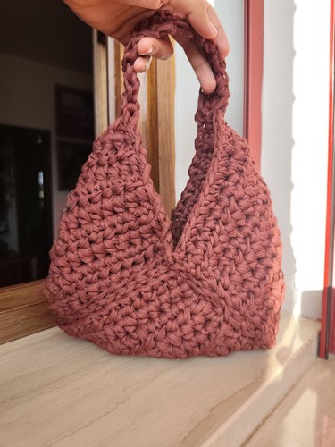 Borsa all uncinetto fatta - all'uncinetto,